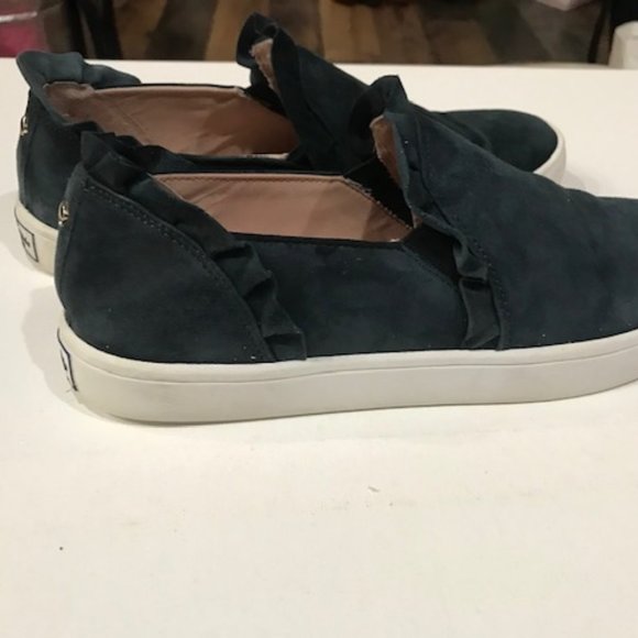 Kate Spade Navy Suede Sneakers - Slip on Luxury Comfort - Picture 5 of 13
